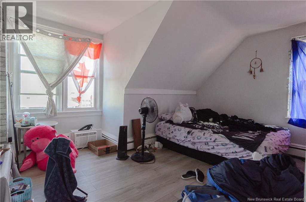 146 METCALF STREET - 17