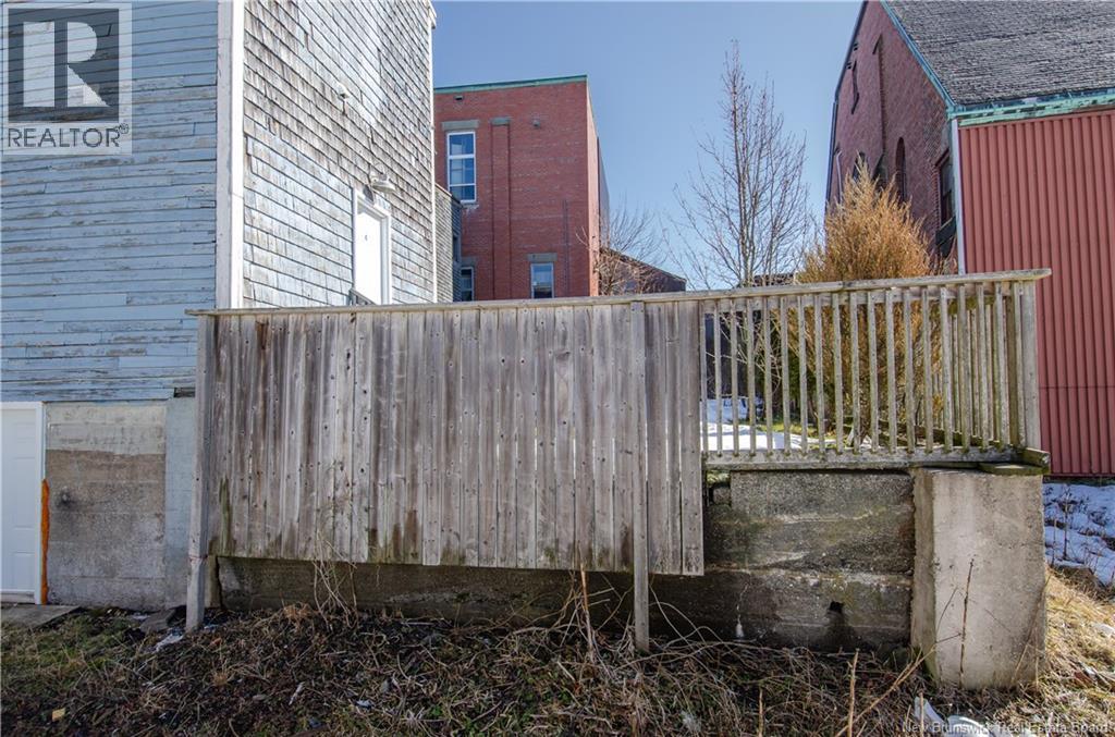 146 METCALF STREET - 4