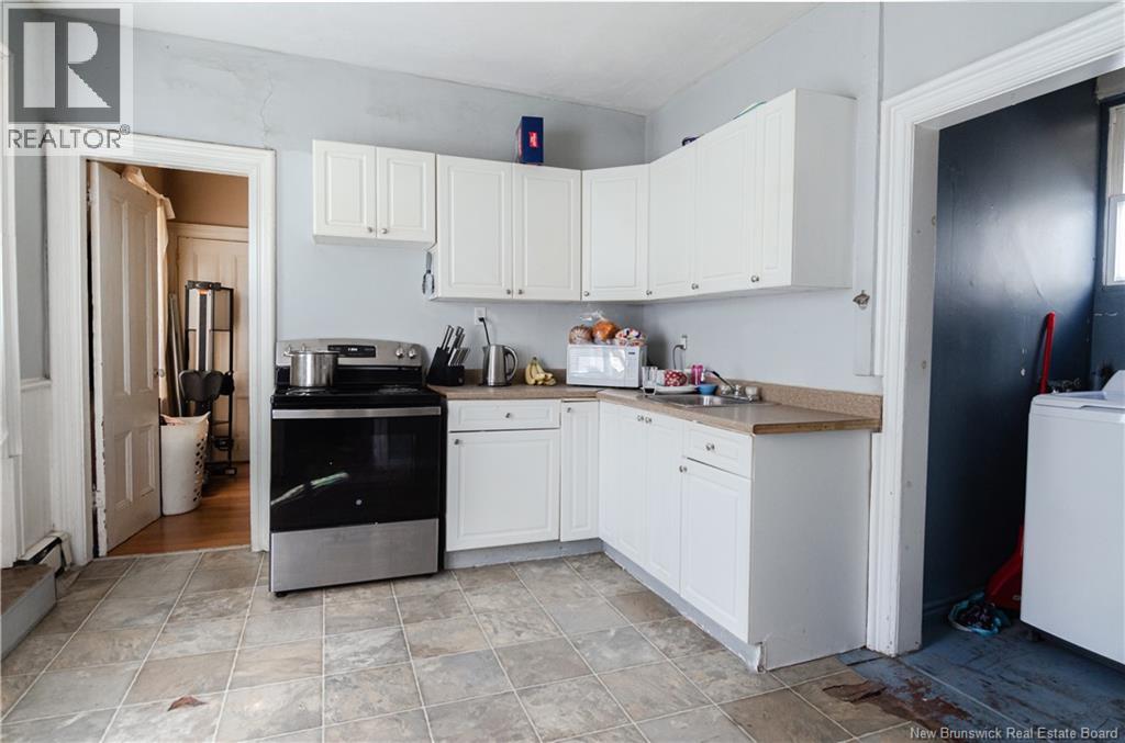 146 METCALF STREET - 8