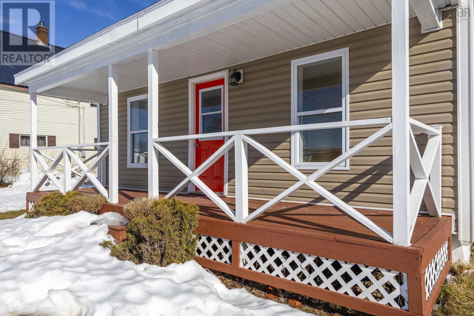 Property 6 of 50 of 2172 North Street