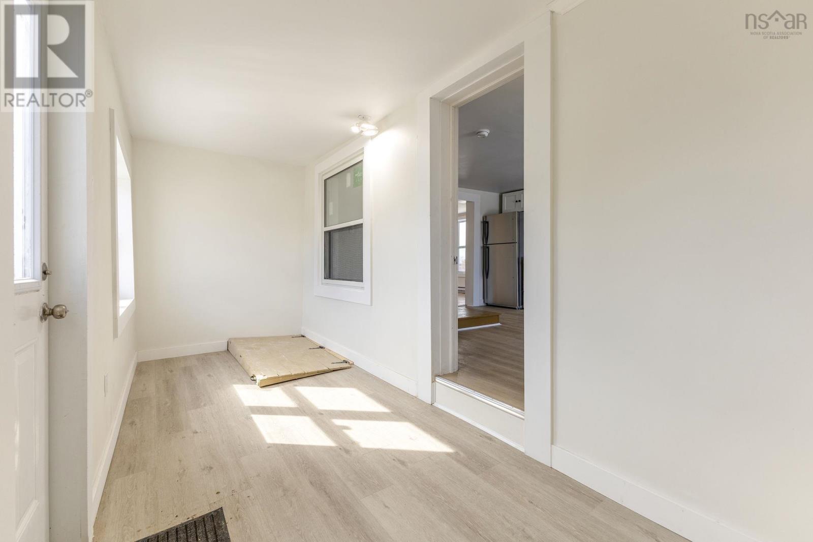 Property 1 of 50 of 2172 North Street