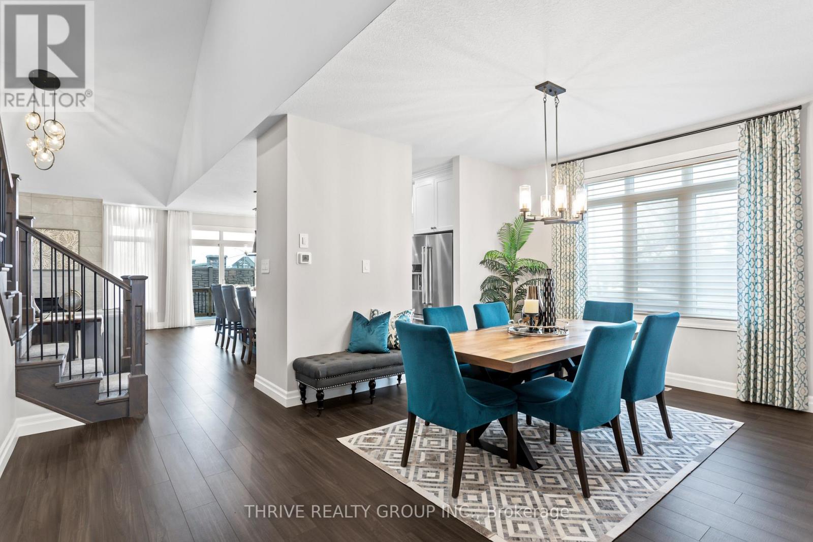 #1 1061 EAGLETRACE DRIVE - 6
