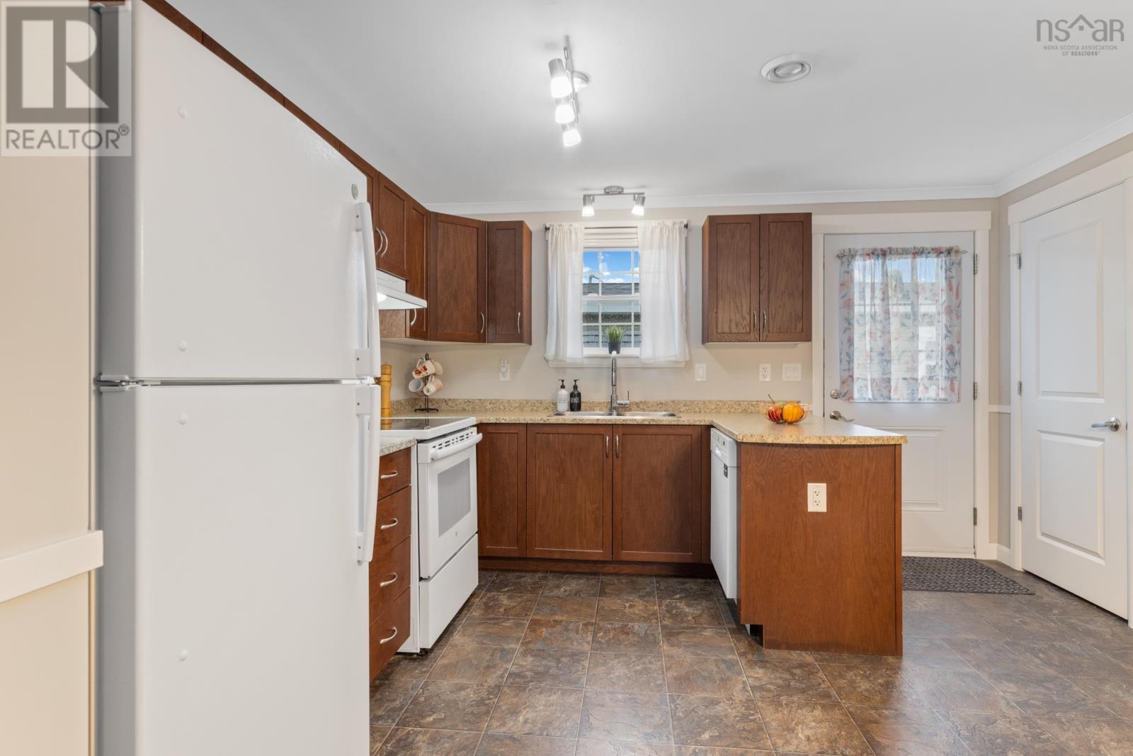 Property 12 of 24 of 5 Sea Glass Drive