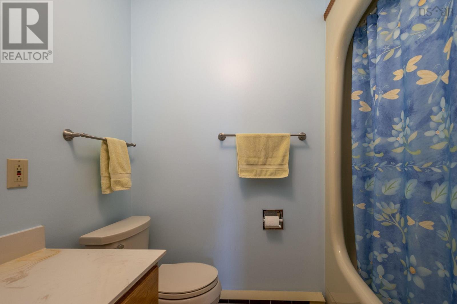 Property 9 of 50 of 33 Oak Island Road