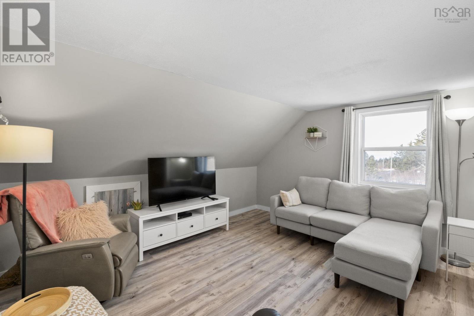 Property 37 of 51 of 143 Oxley Steele Road