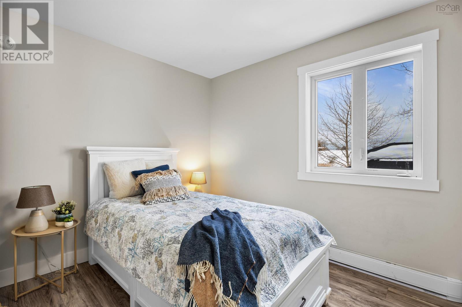 Property 48 of 49 of 1031 Wentworth Road