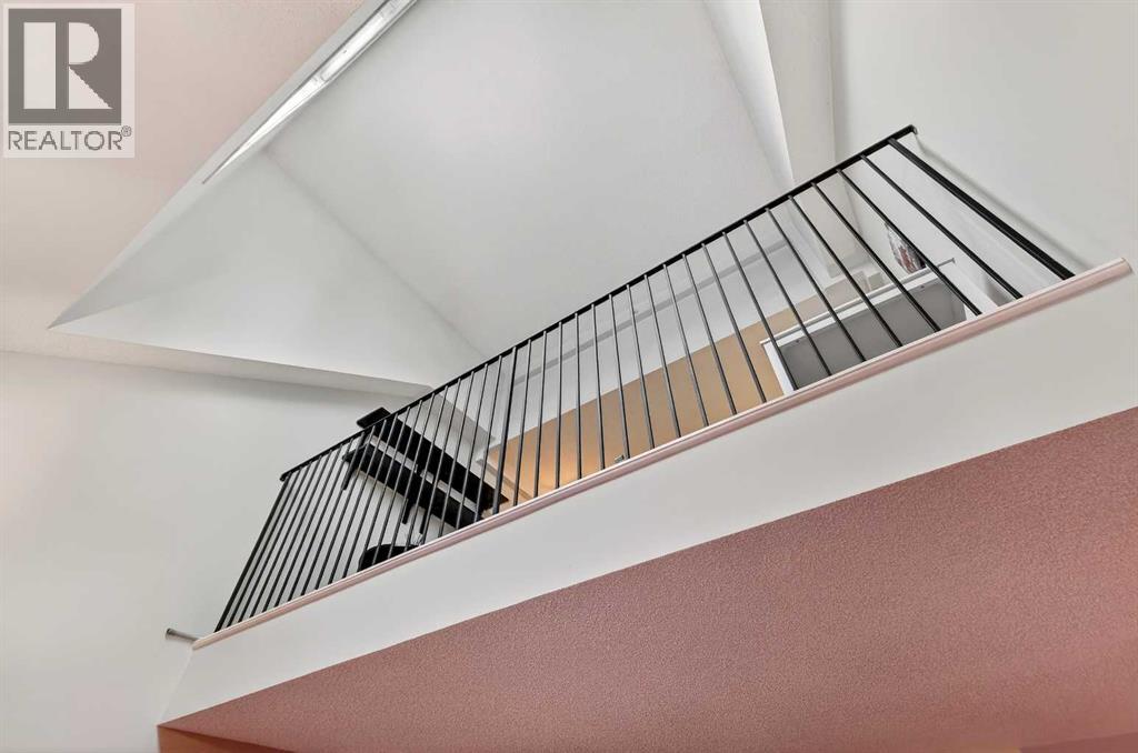 
          1808 36 Avenue Southwest
            <br/>
            <span>Calgary</span>
            , 
            <span>AB</span>
             <span>T2T6J2</span>
         - Photo 14