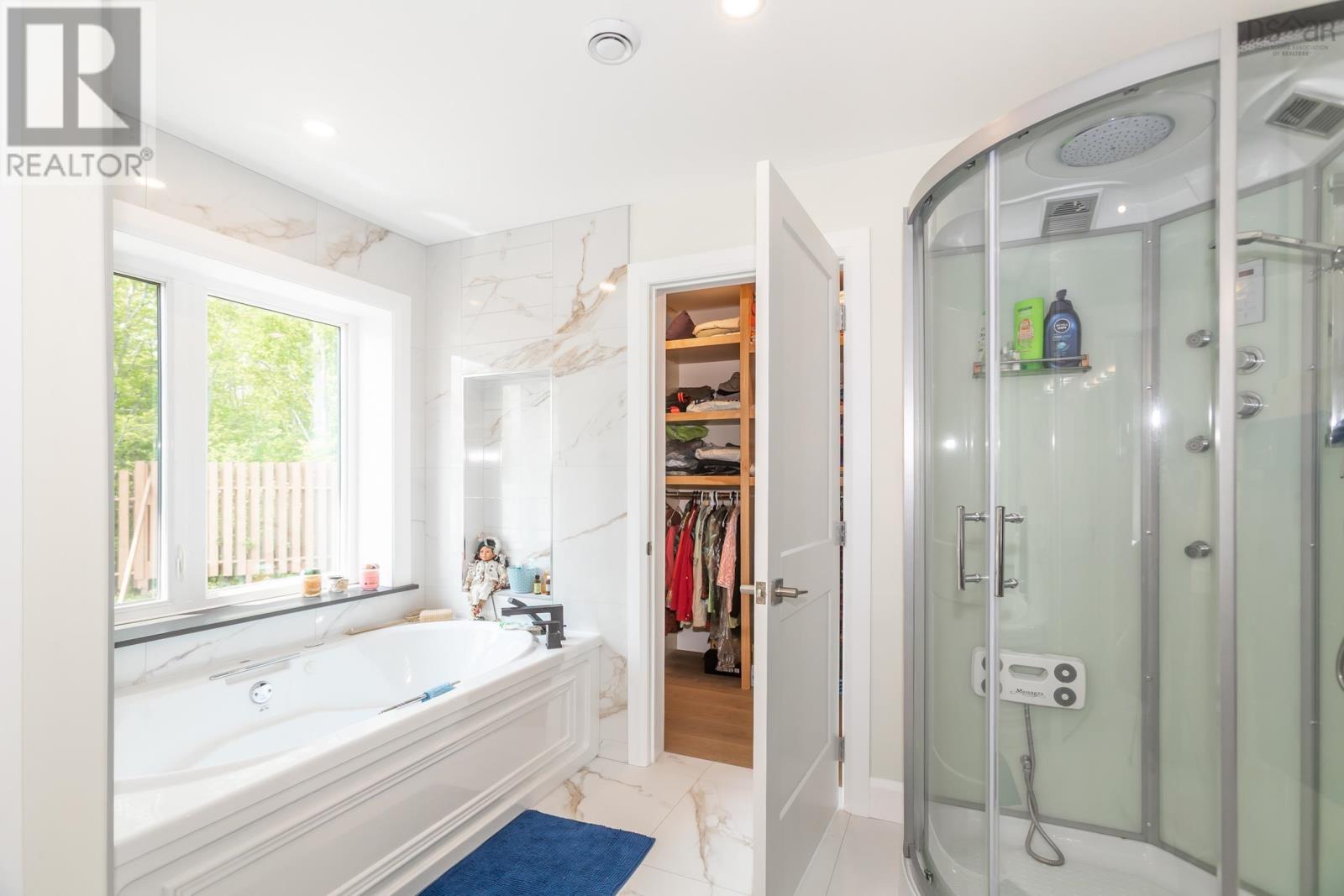 Property 6 of 50 of 2918 Granville Road