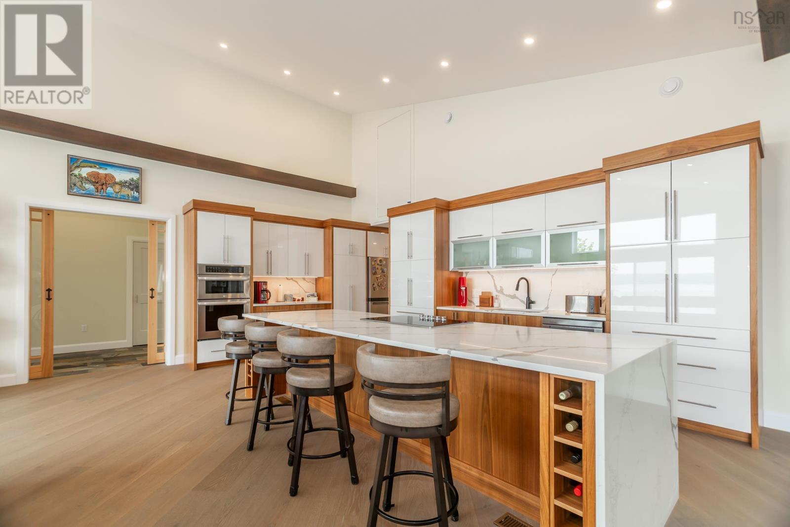 Property 3 of 50 of 2918 Granville Road