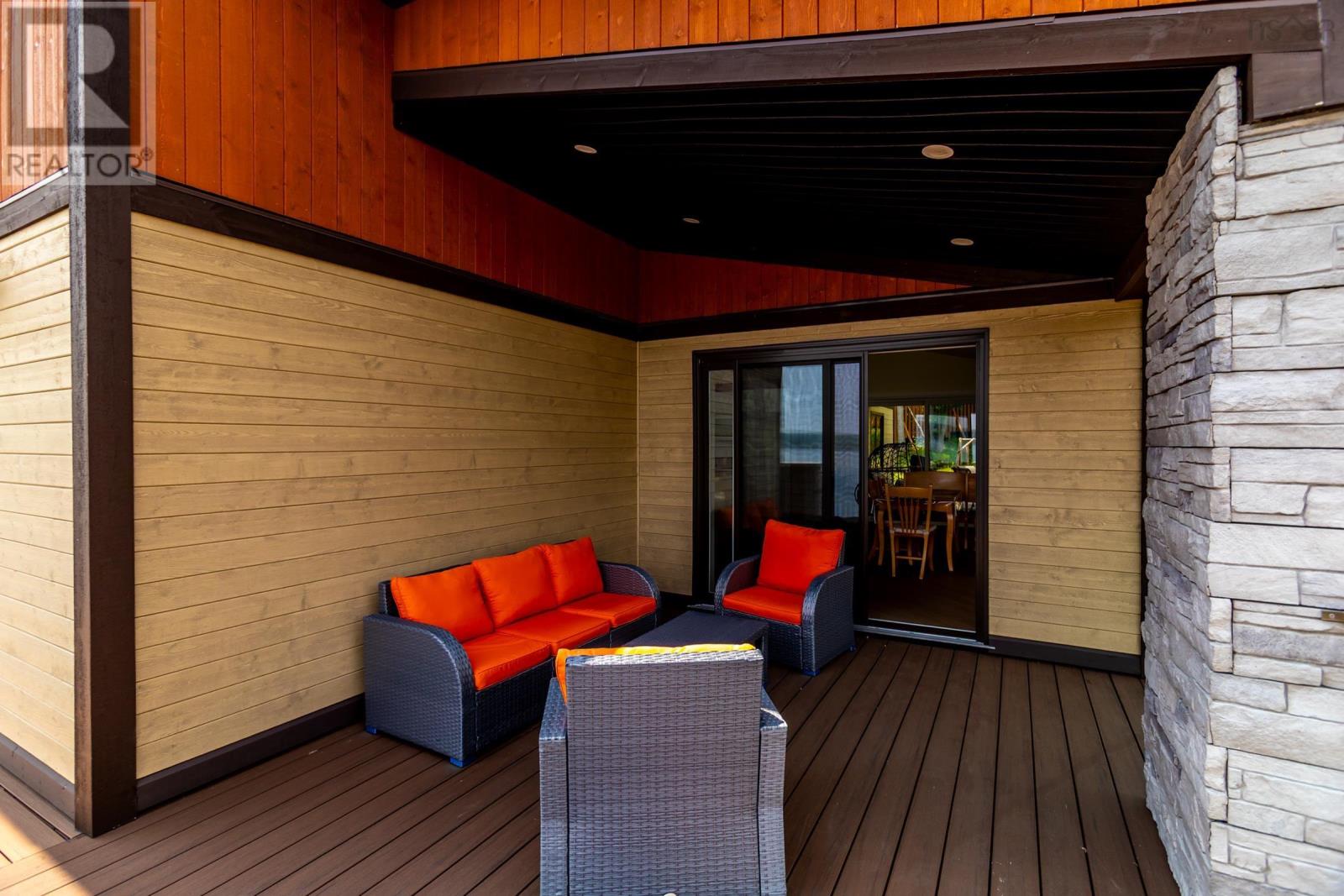 Property 29 of 50 of 2918 Granville Road