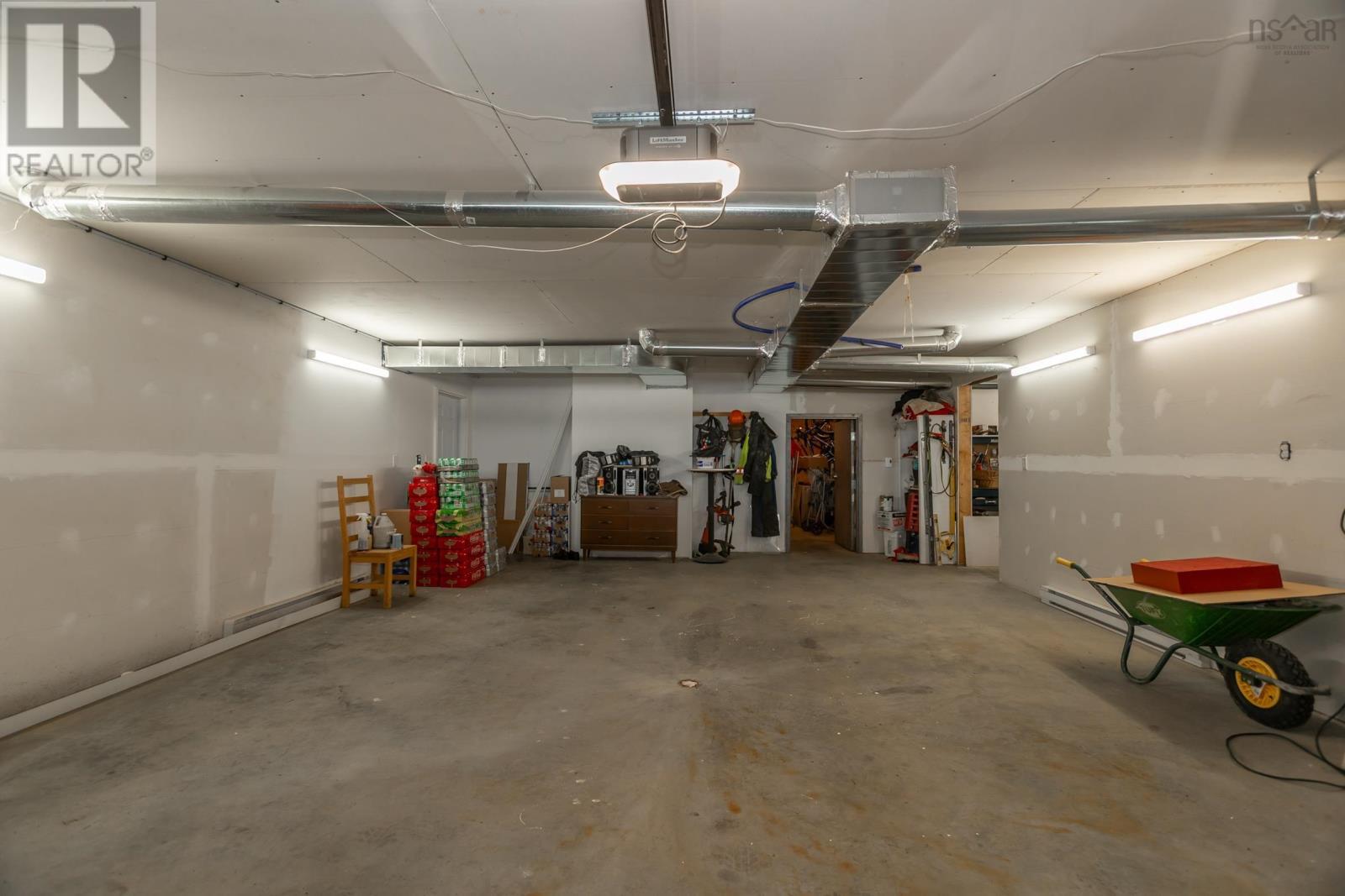 Property 5 of 50 of 2918 Granville Road