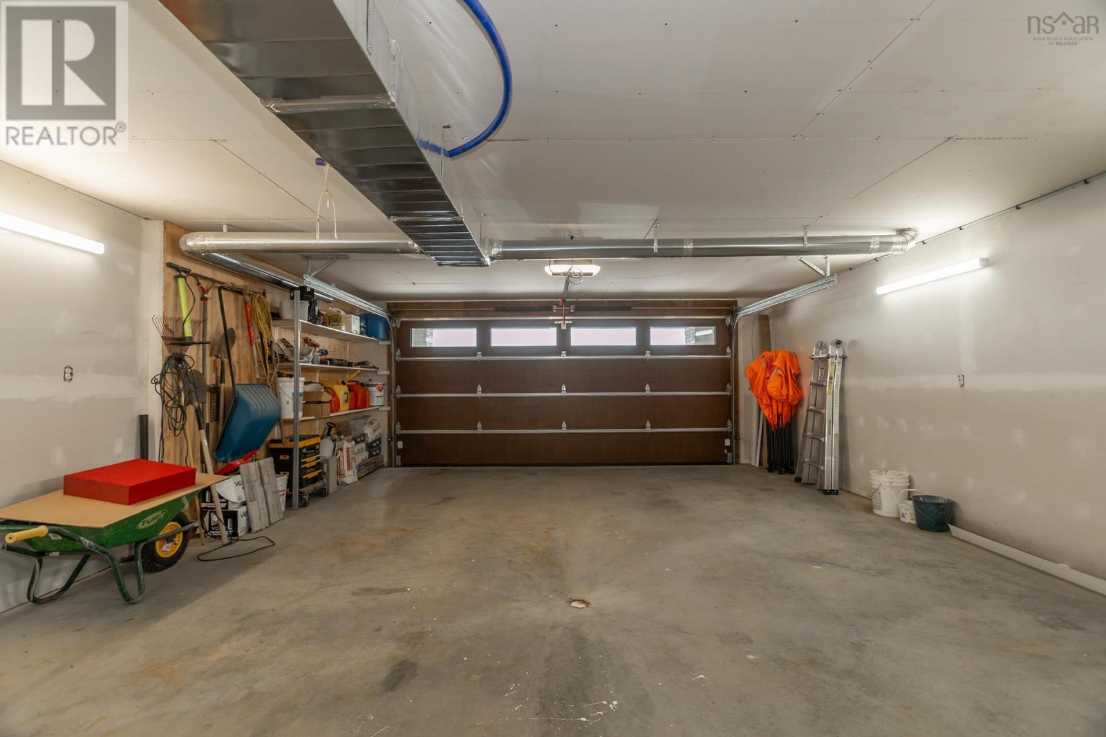 Property 25 of 50 of 2918 Granville Road