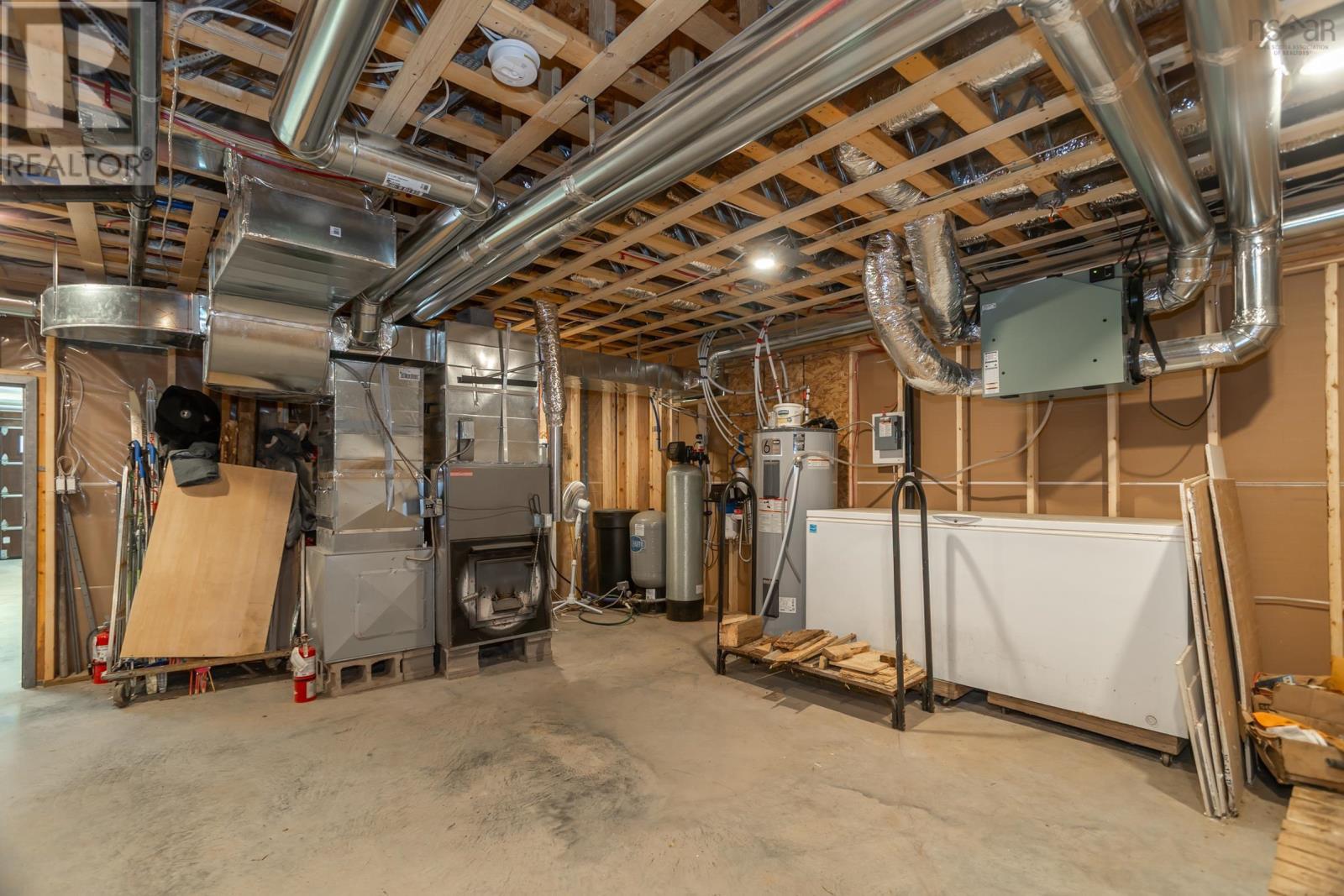 Property 15 of 50 of 2918 Granville Road