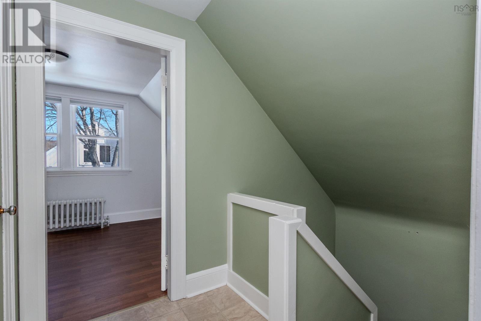 Property 29 of 32 of 44 Archibald Avenue