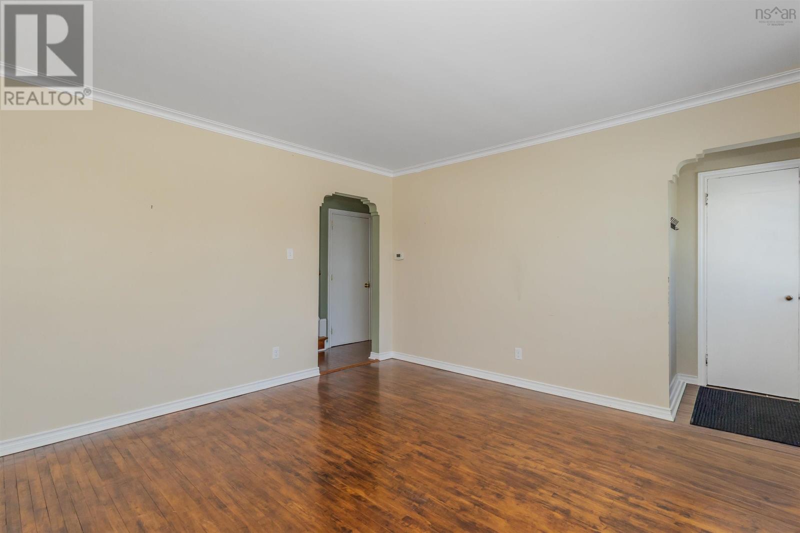 Property 19 of 32 of 44 Archibald Avenue