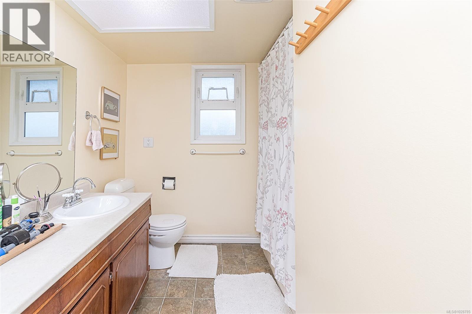 Single Family House for Sale in  Lang St Victoria 