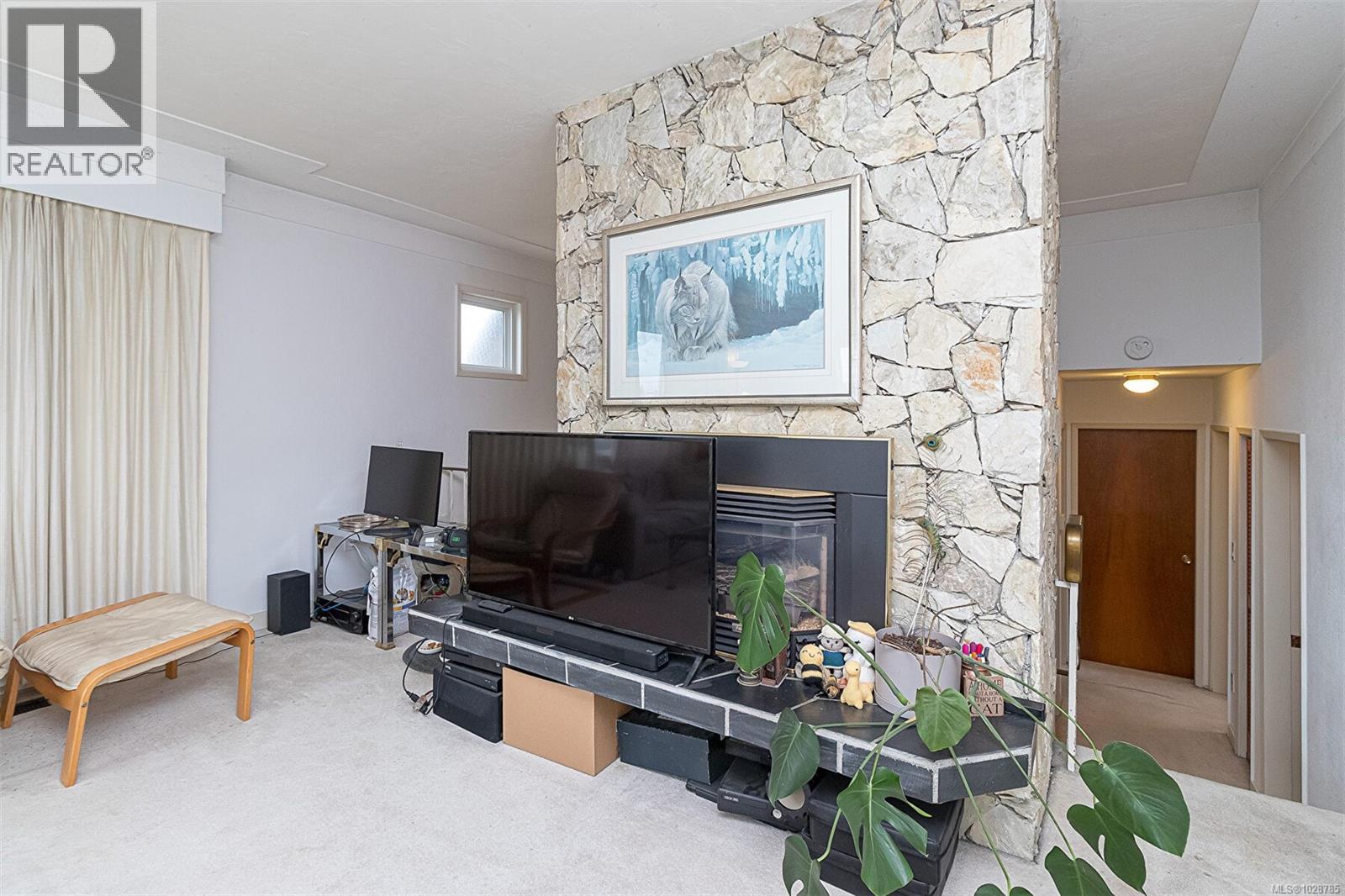 Single Family House for Sale in  Lang St Victoria 