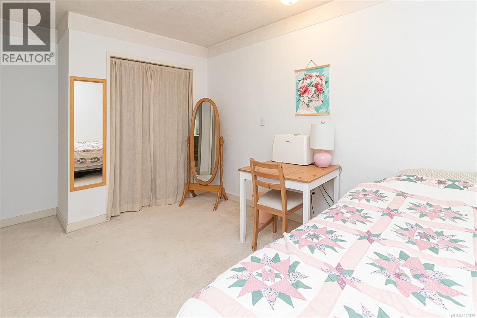 Single Family House for Sale in  Lang St Victoria 