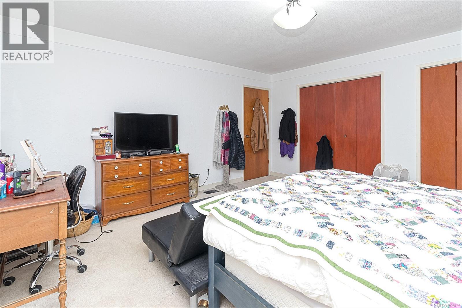 Single Family House for Sale in  Lang St Victoria 