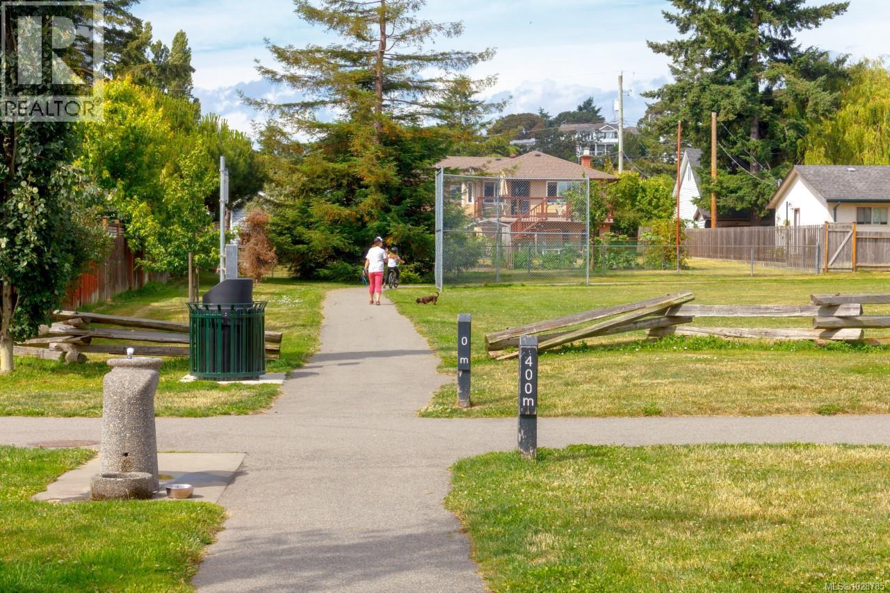 Single Family House for Sale in  Lang St Victoria 