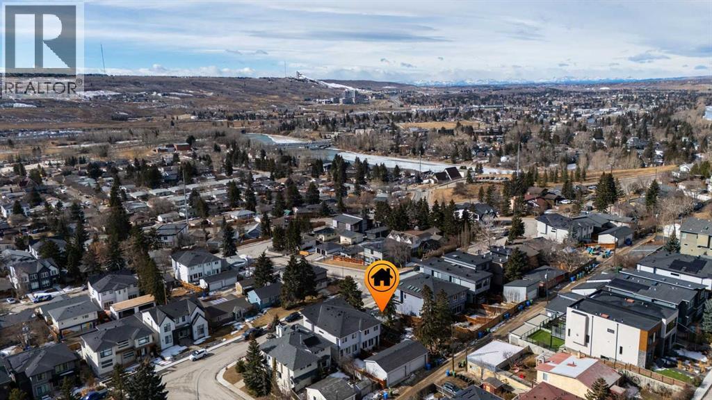 Single Family House Bungalow for Sale in   Avenue NW Montgomery Calgary 