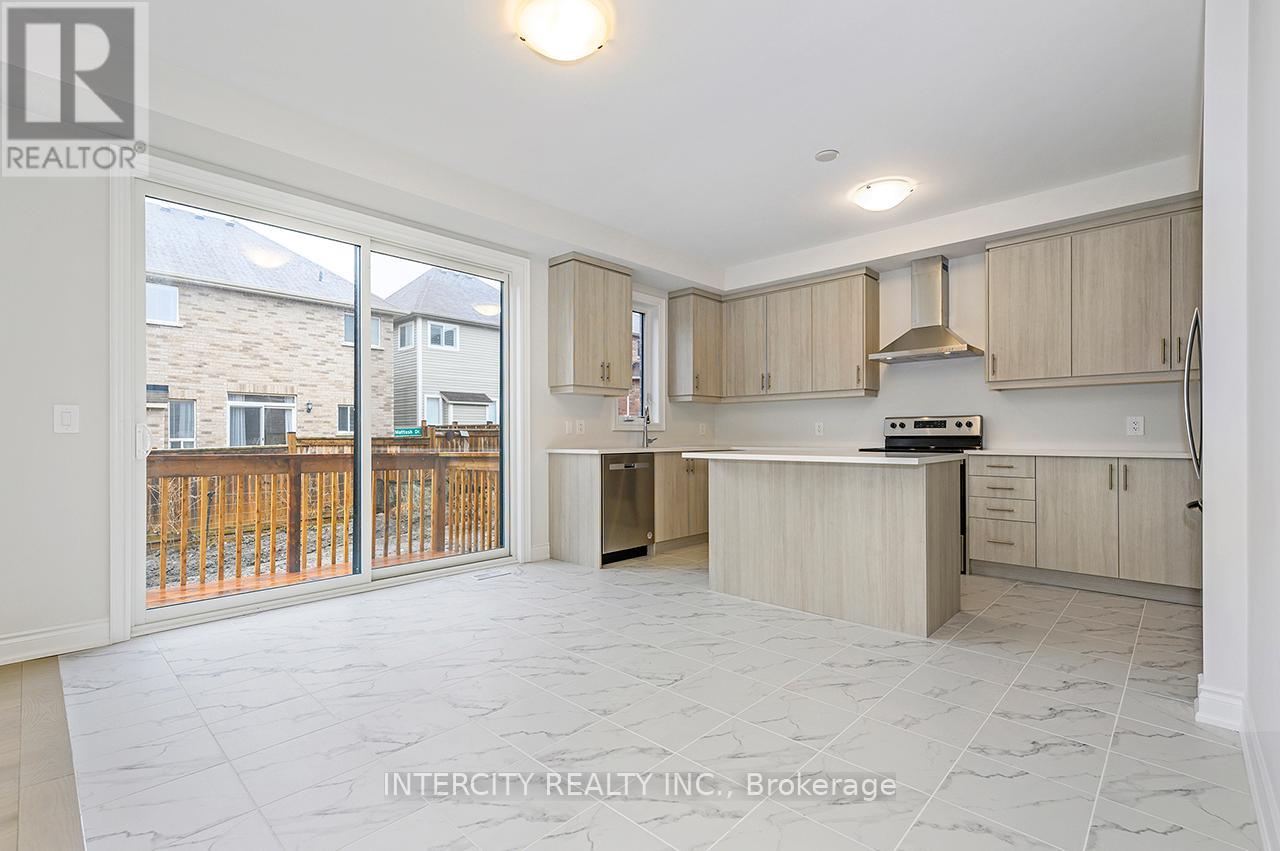 51 BOSTOCK DRIVE - 16