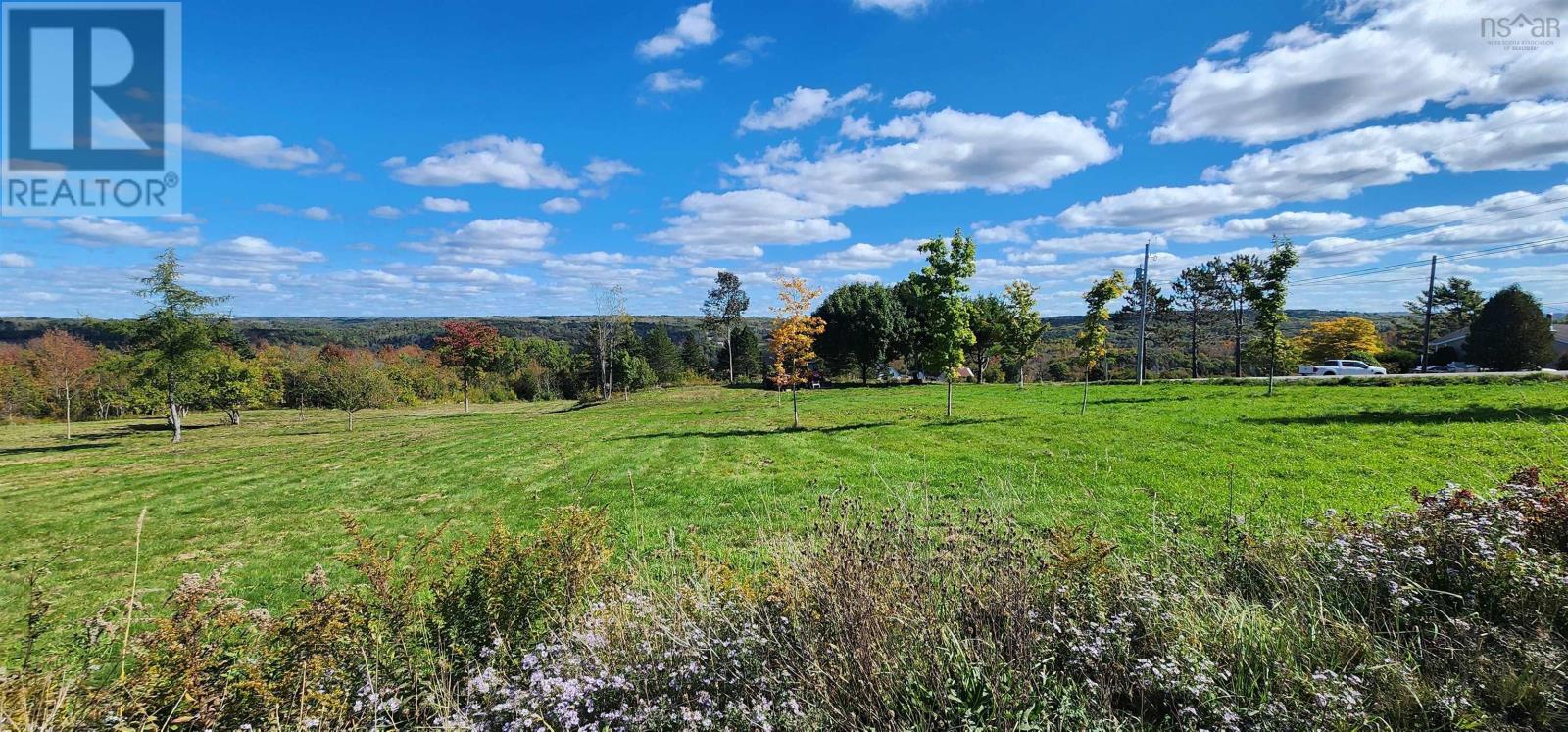 Property 25 of 31 of Lots Lansdowne Road