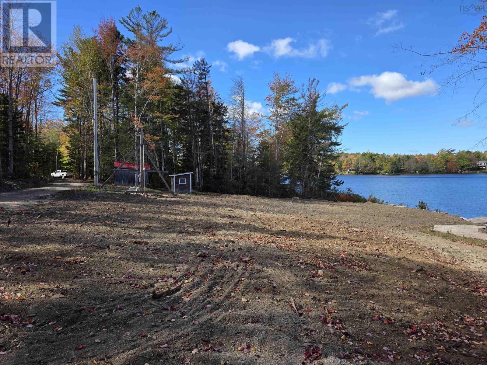 Property 22 of 35 of 68 Mallette Lake Road