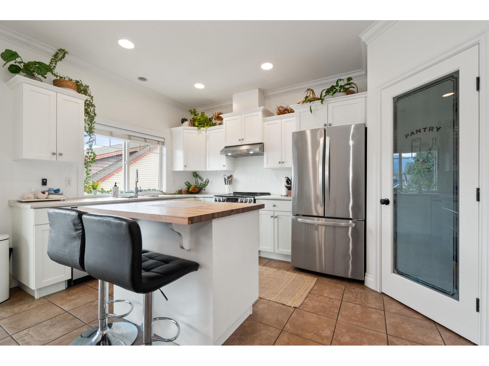 28 6498 SOUTHDOWNE PLACE, Sardis South, Chilliwack