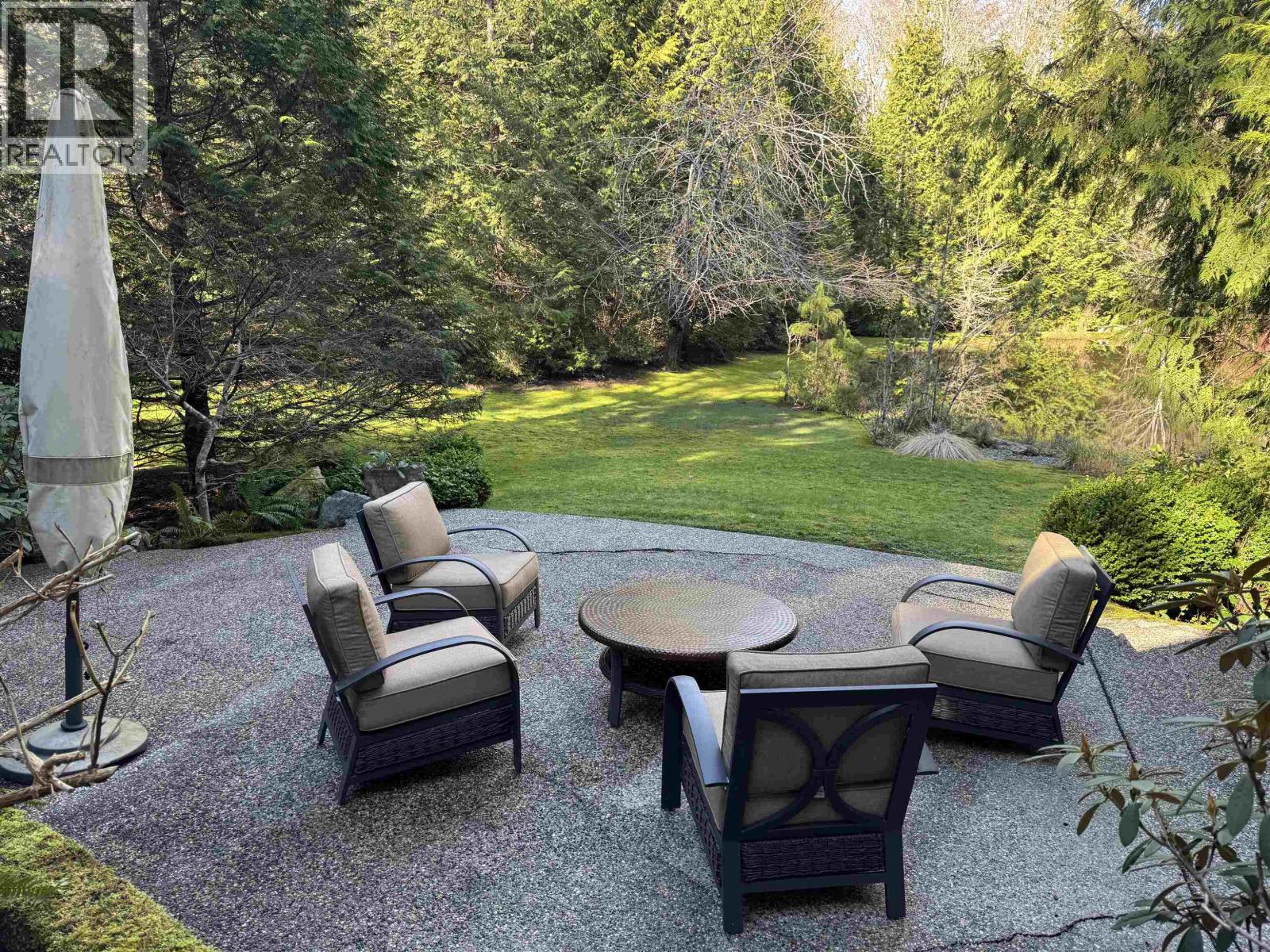 5479-5487 BROOKS ROAD, Halfmoon Bay