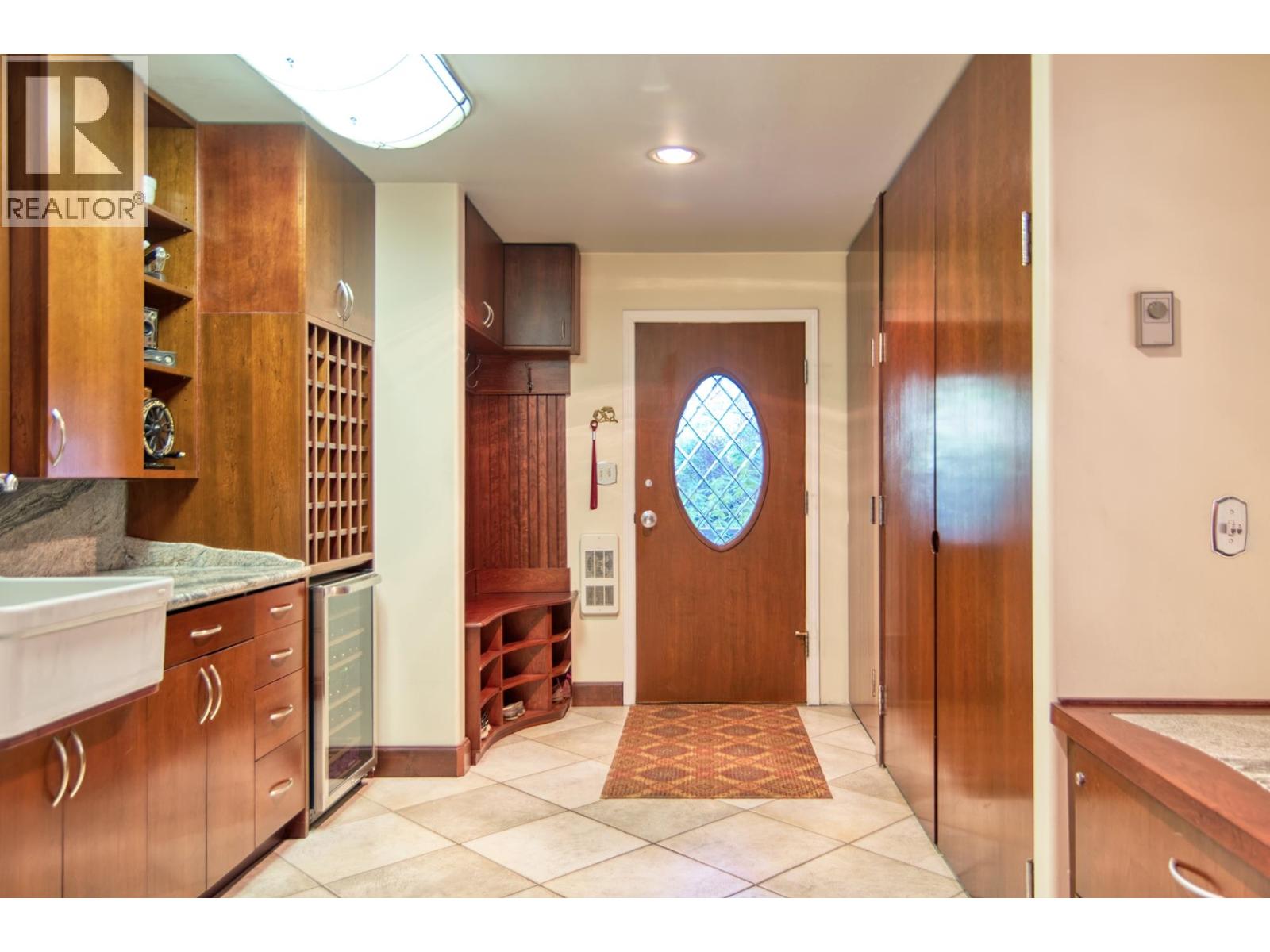 5479-5487 BROOKS ROAD, Halfmoon Bay