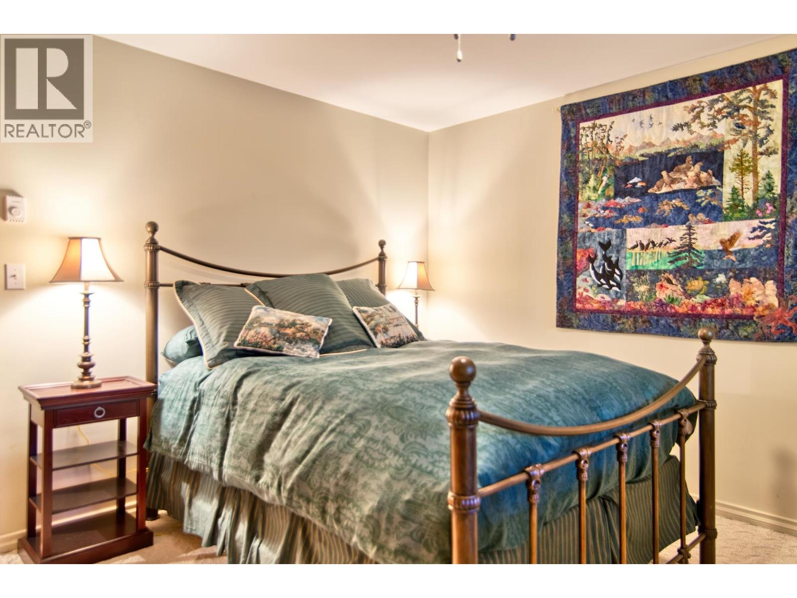 5479-5487 BROOKS ROAD, Halfmoon Bay