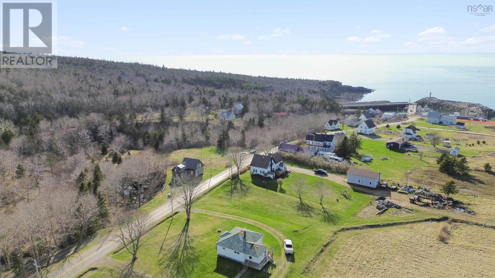 Property 30 of 31 of 286 Trout Cove Road