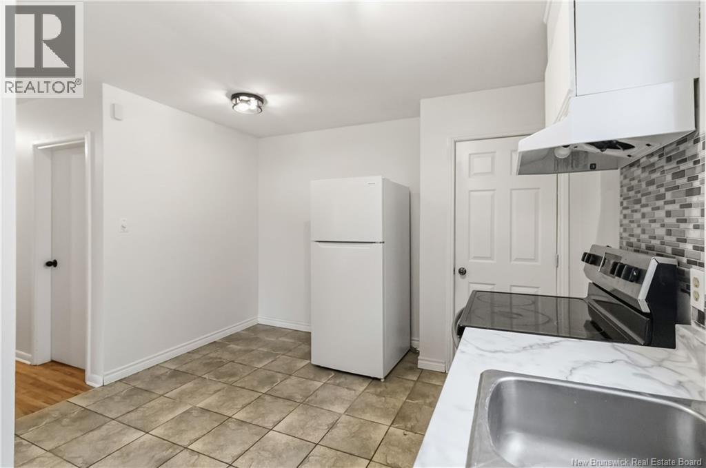 258 JONES STREET - 15