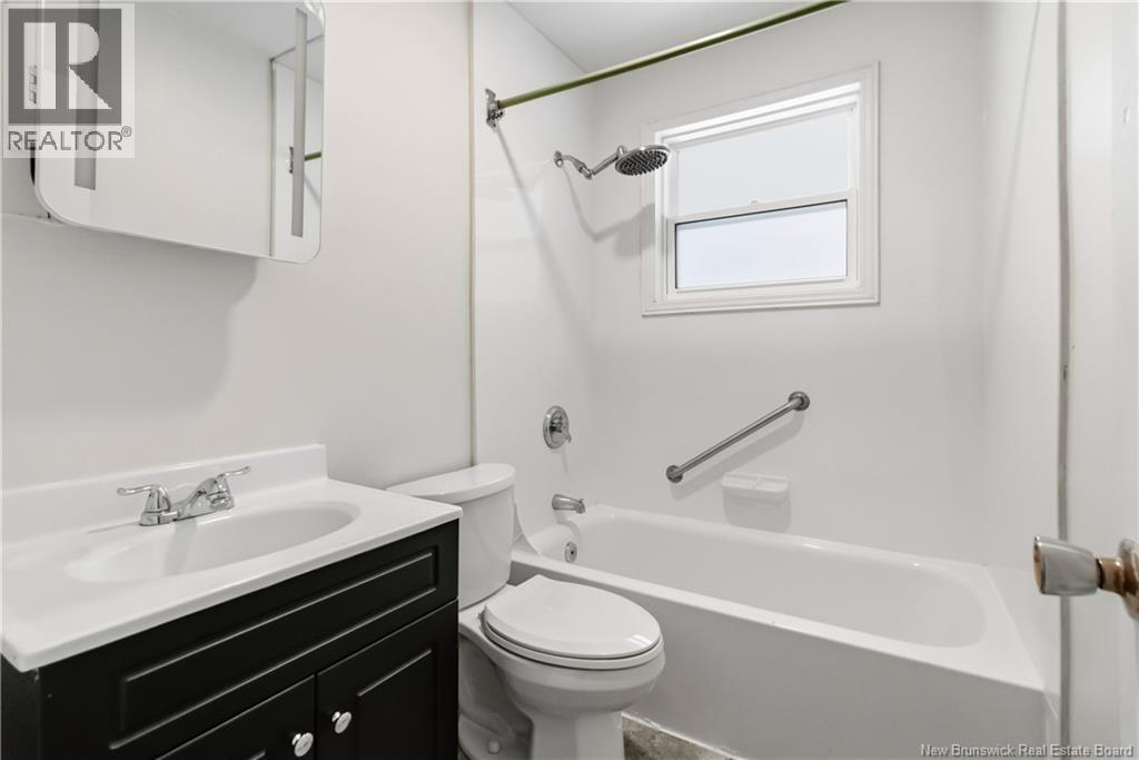 258 JONES STREET - 25