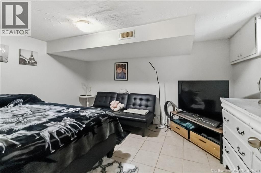 258 JONES STREET - 36