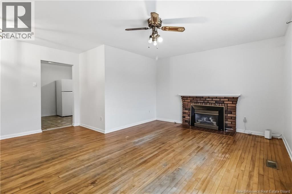 258 JONES STREET - 7