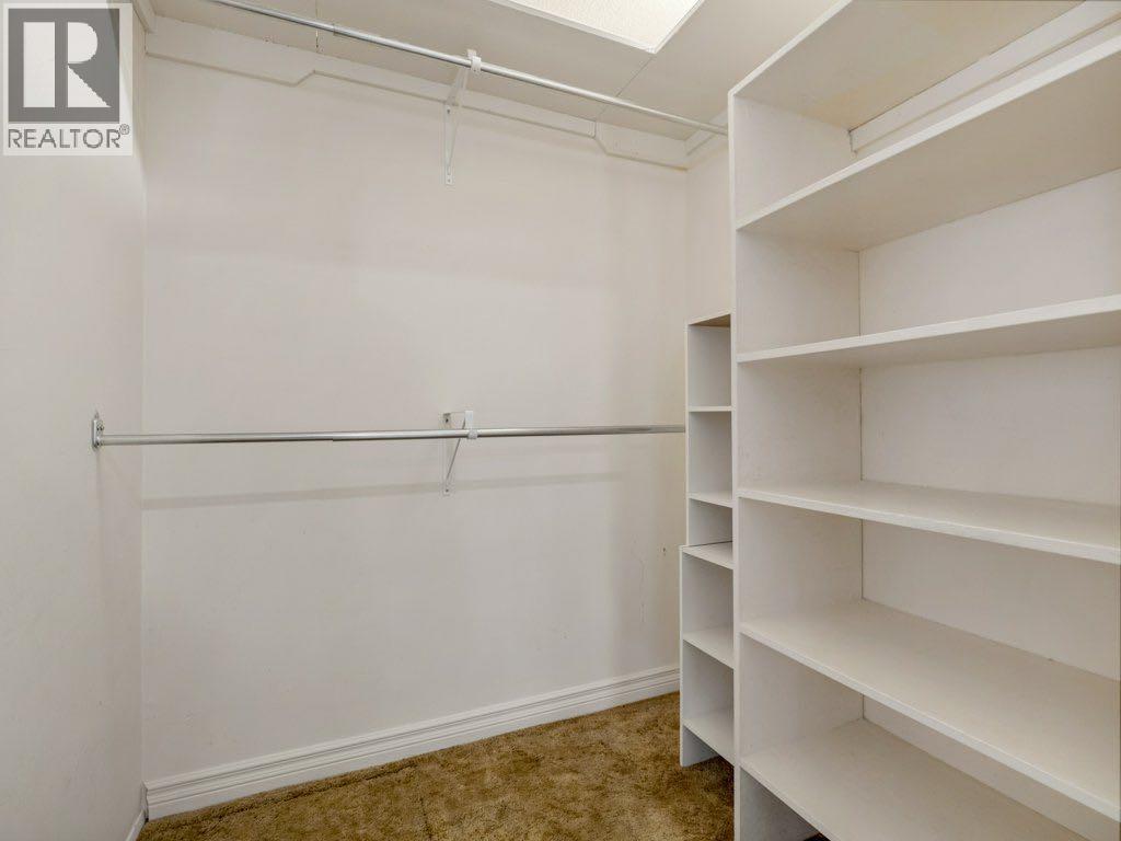 Single Family House Bungalow for Sale in   Avenue S Victoria Park Lethbridge 