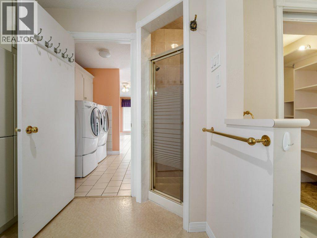 Single Family House Bungalow for Sale in   Avenue S Victoria Park Lethbridge 