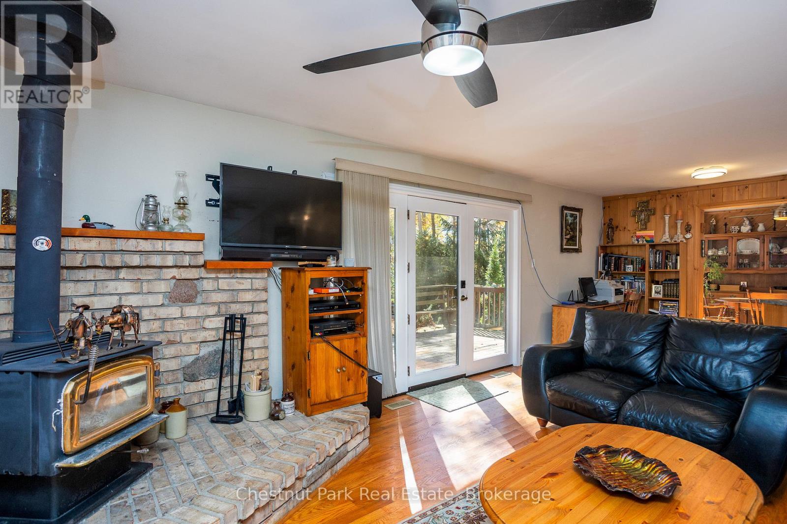 305 BARNEY'S BOULEVARD - 14