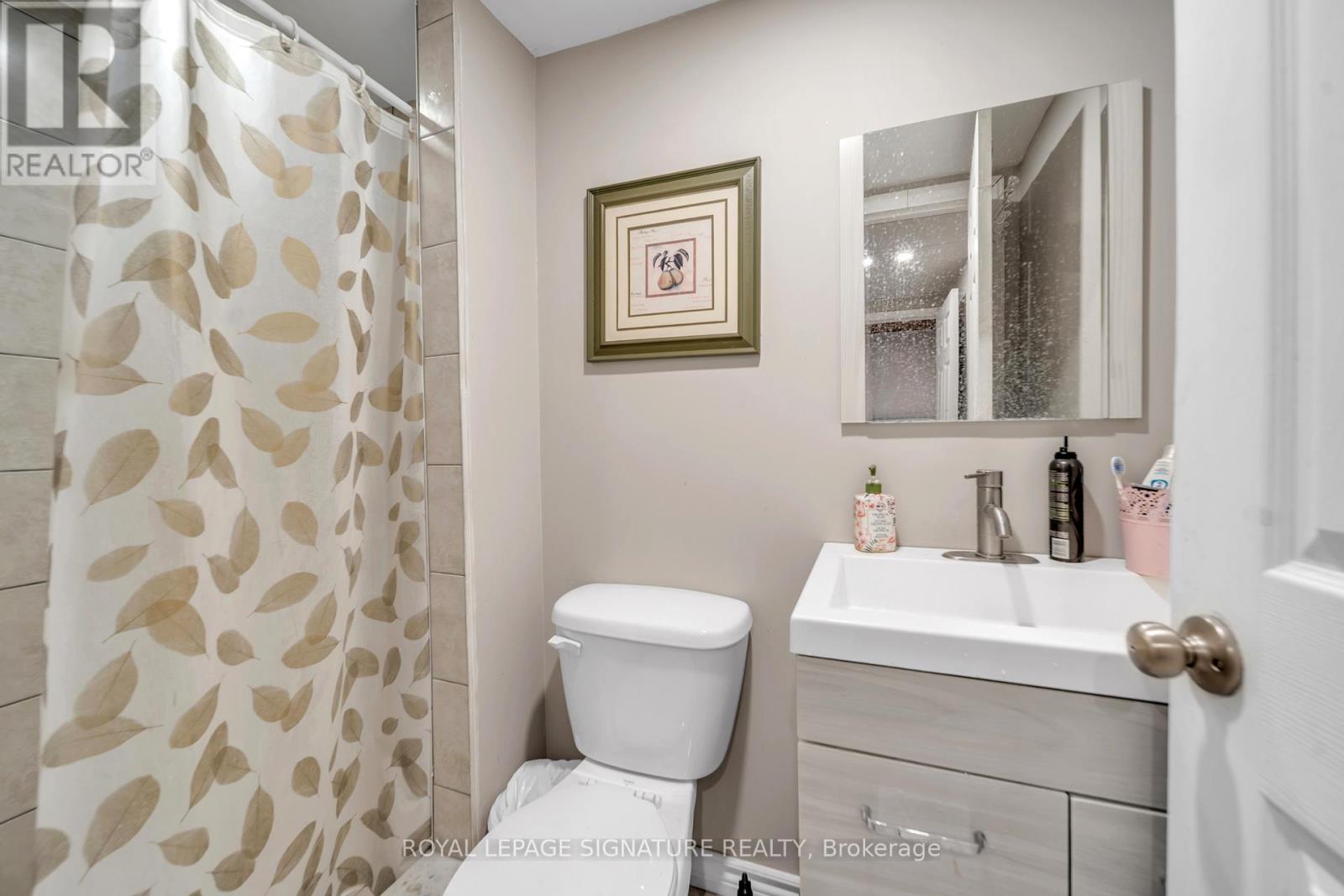 21 HURON COURT - 33