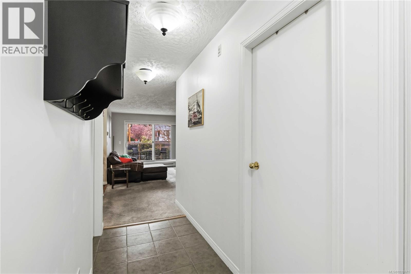 #209 535 MANCHESTER RD - 22