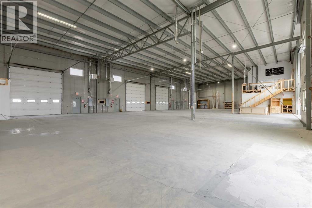 
          565 41 Street North
            <br/>
            <span>Lethbridge</span>
            , 
            <span>AB</span>
             <span>T1H7B6</span>
         - Photo 7