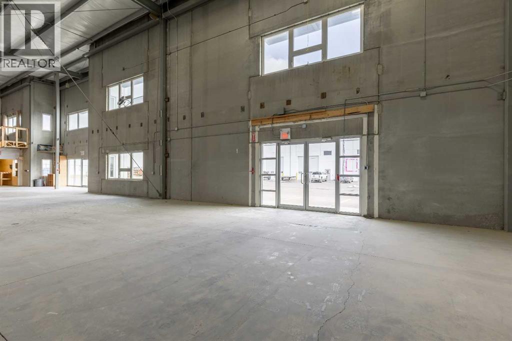 
          565 41 Street North
            <br/>
            <span>Lethbridge</span>
            , 
            <span>AB</span>
             <span>T1H7B6</span>
         - Photo 8