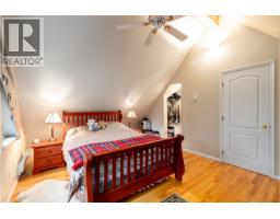 2813 Clifftop Lane, Whistler, BC V8E0A8 Photo 11