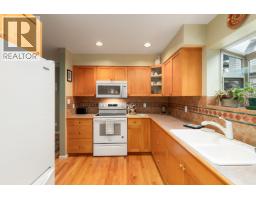 2813 Clifftop Lane, Whistler, BC V8E0A8 Photo 8