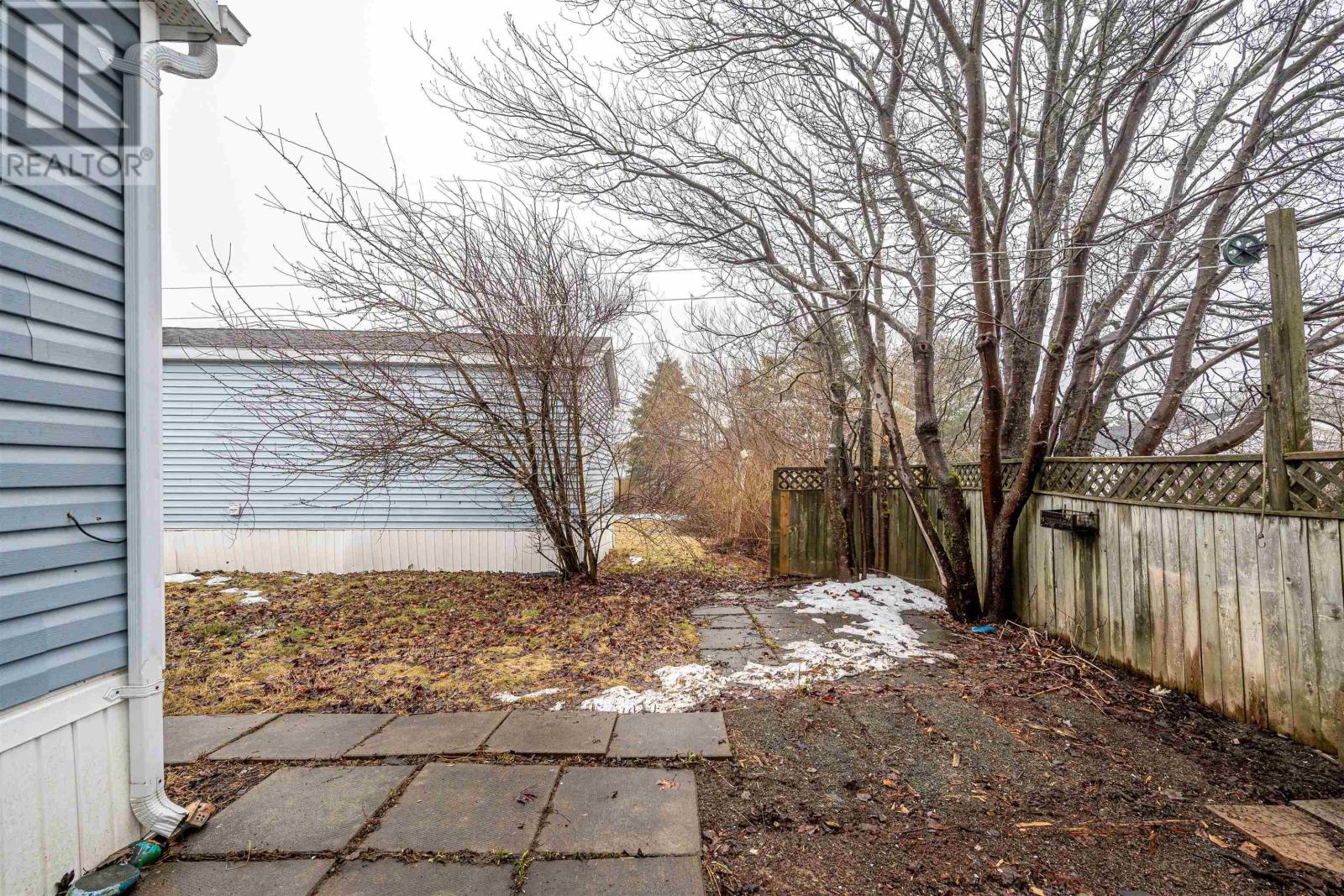 Property 18 of 36 of 18 Juniper Crescent