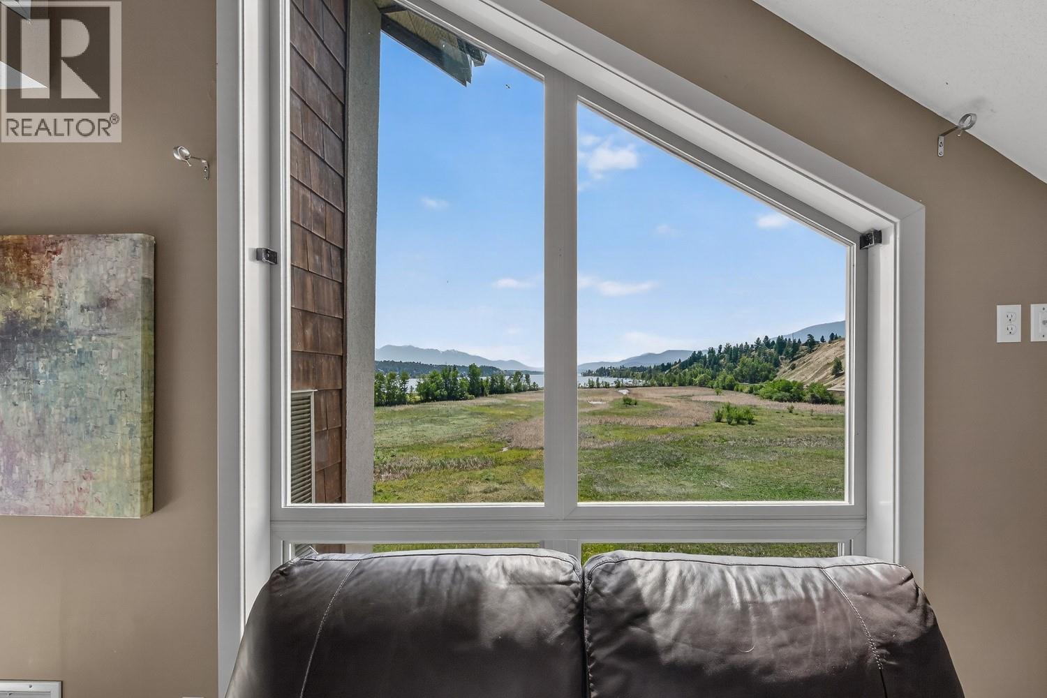 205 Third Avenue Unit# 1406, Invermere
