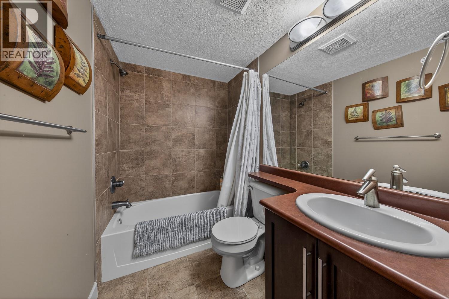 205 Third Avenue Unit# 1406, Invermere