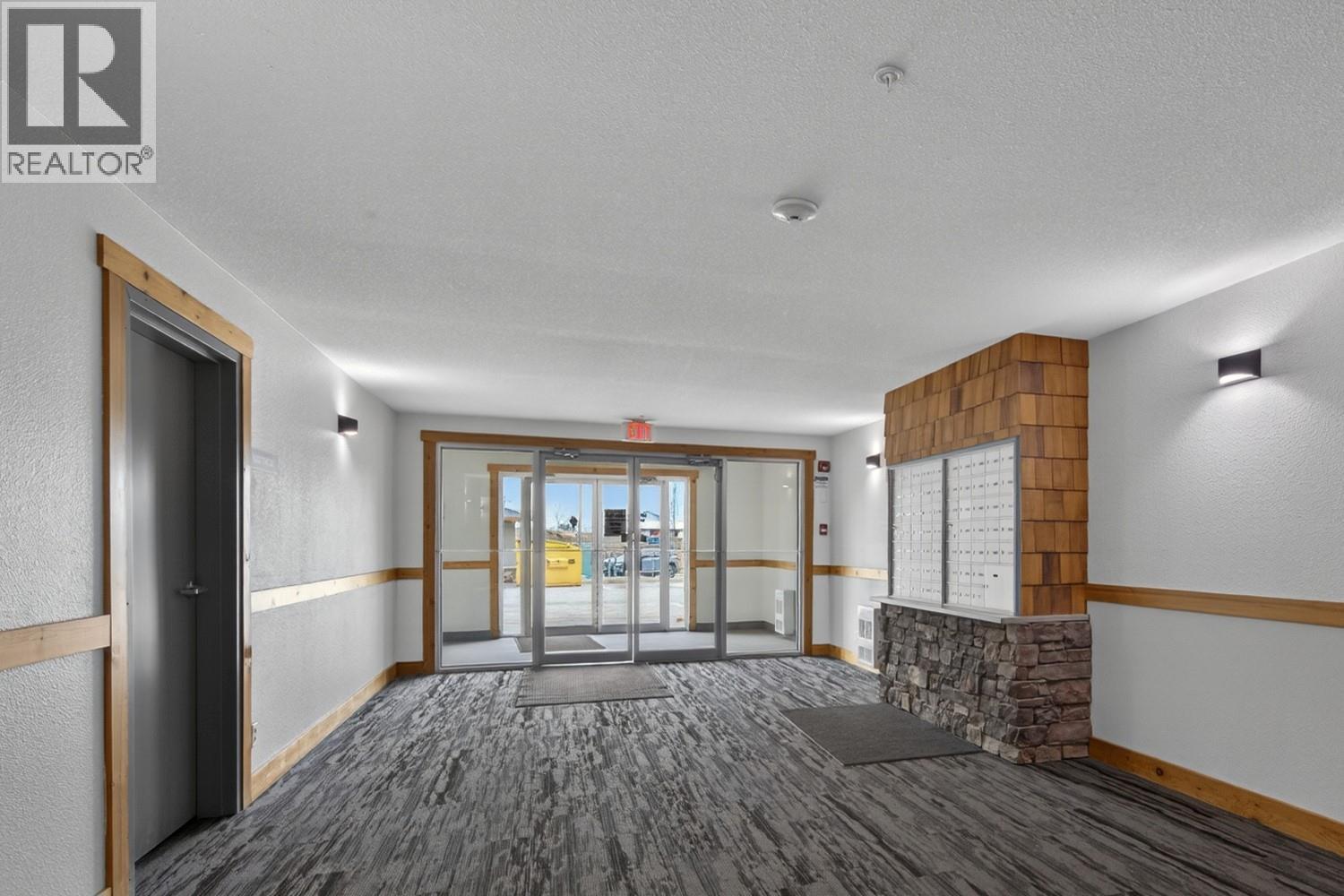 205 Third Avenue Unit# 1406, Invermere